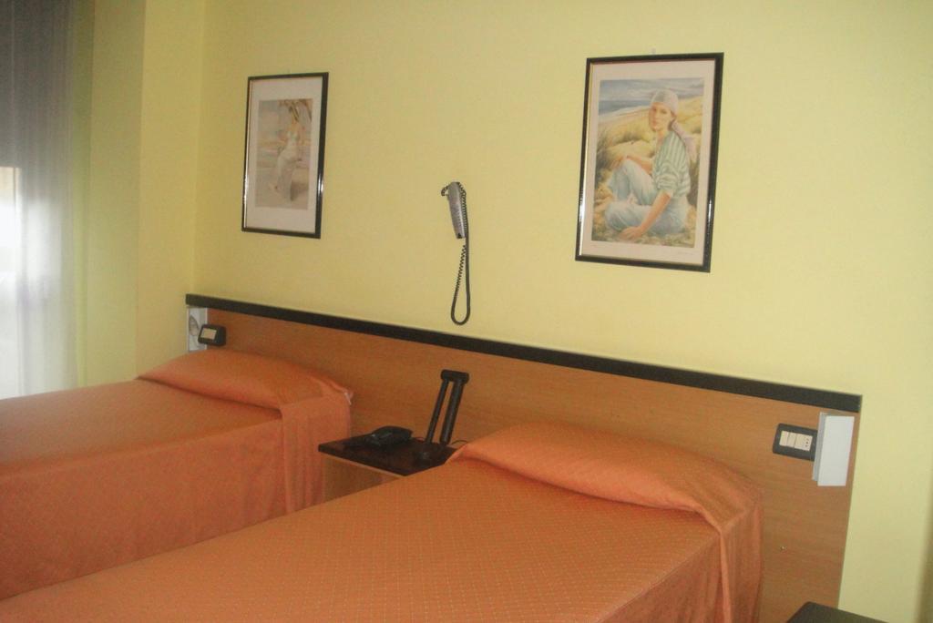Hotel Scala Nord Milán Habitación foto
