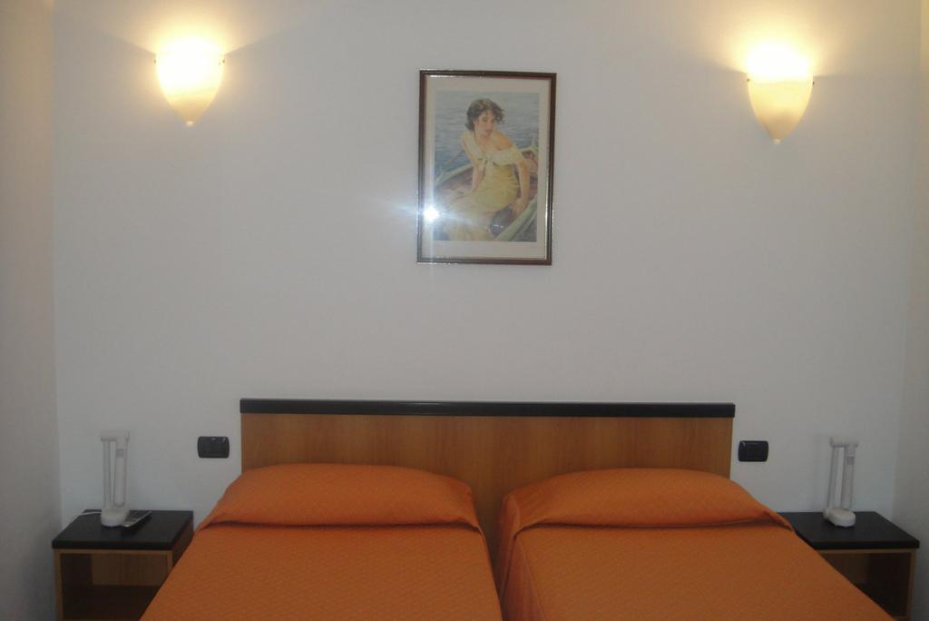Hotel Scala Nord Milán Habitación foto