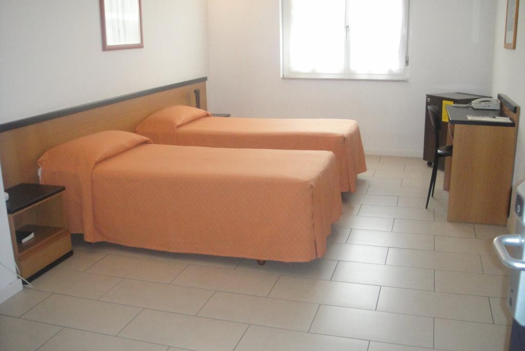 Hotel Scala Nord Milán Habitación foto